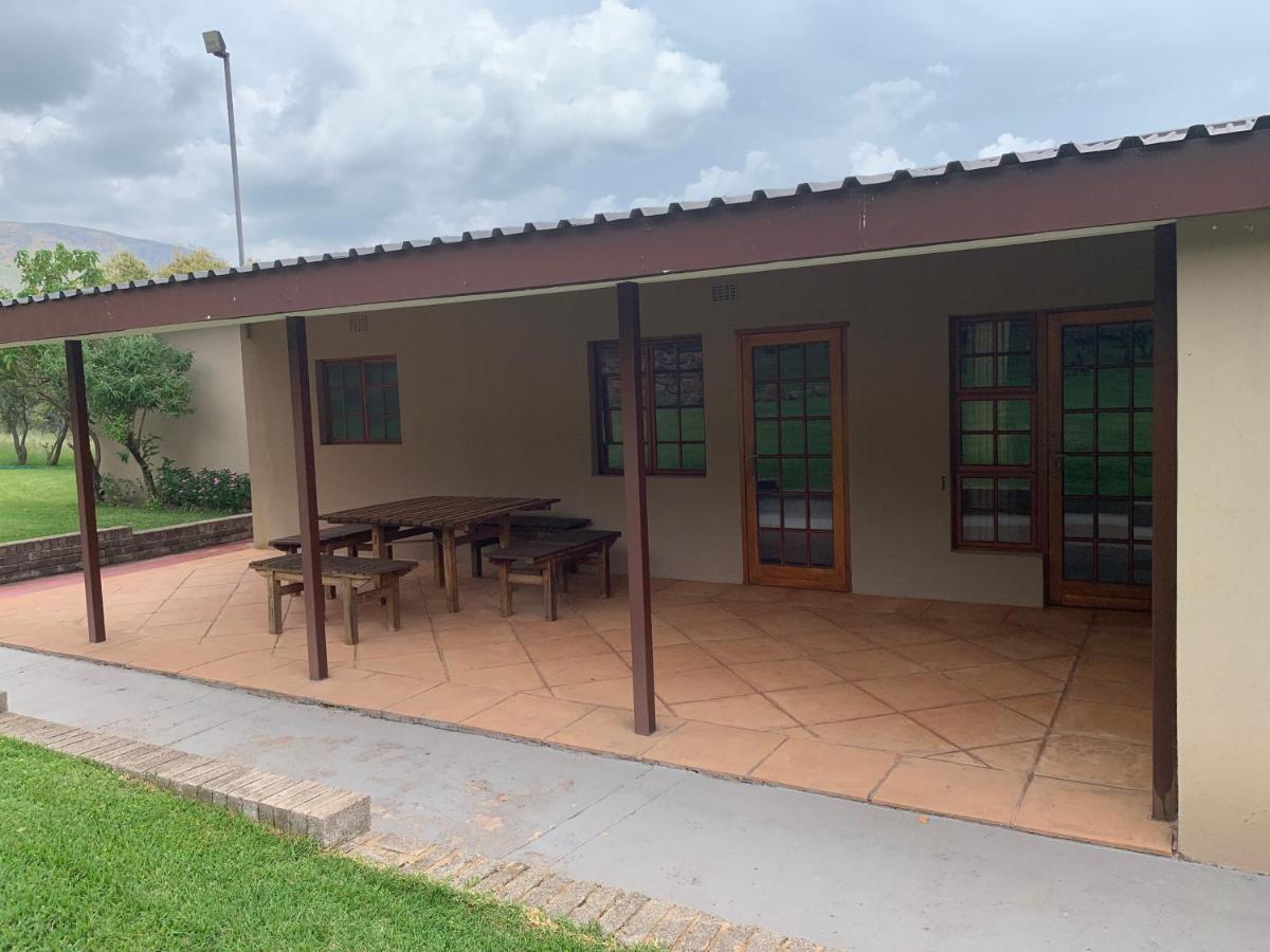 Kransberg Country Lodge Guest Farm Thabazimbi Extérieur photo
